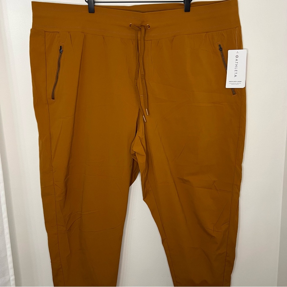 NWT Athleta Trekkie North Burnt Orange Women's Size 26 Jogger Athleticwear - Picture 3 of 8